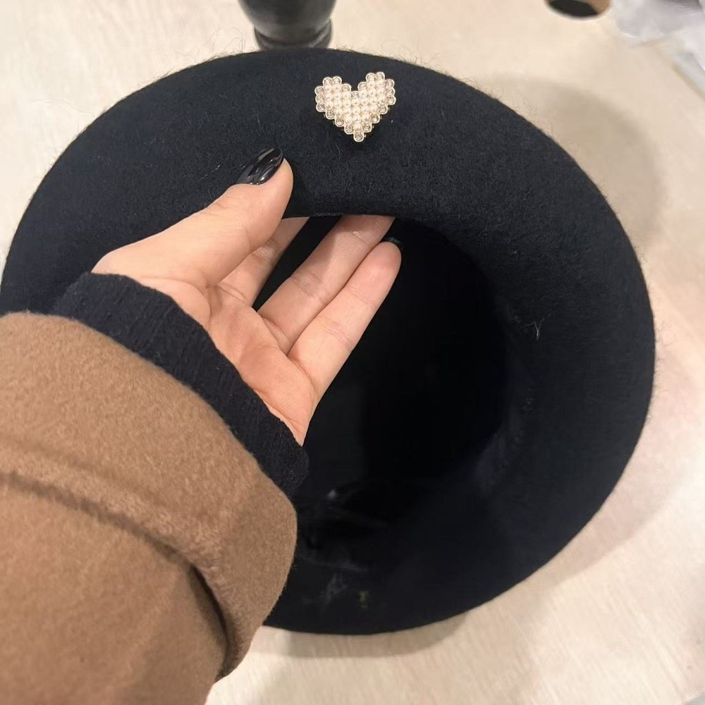 Modny, ciepły zimowy wełniany  – Beret French Wool recenzja i cena