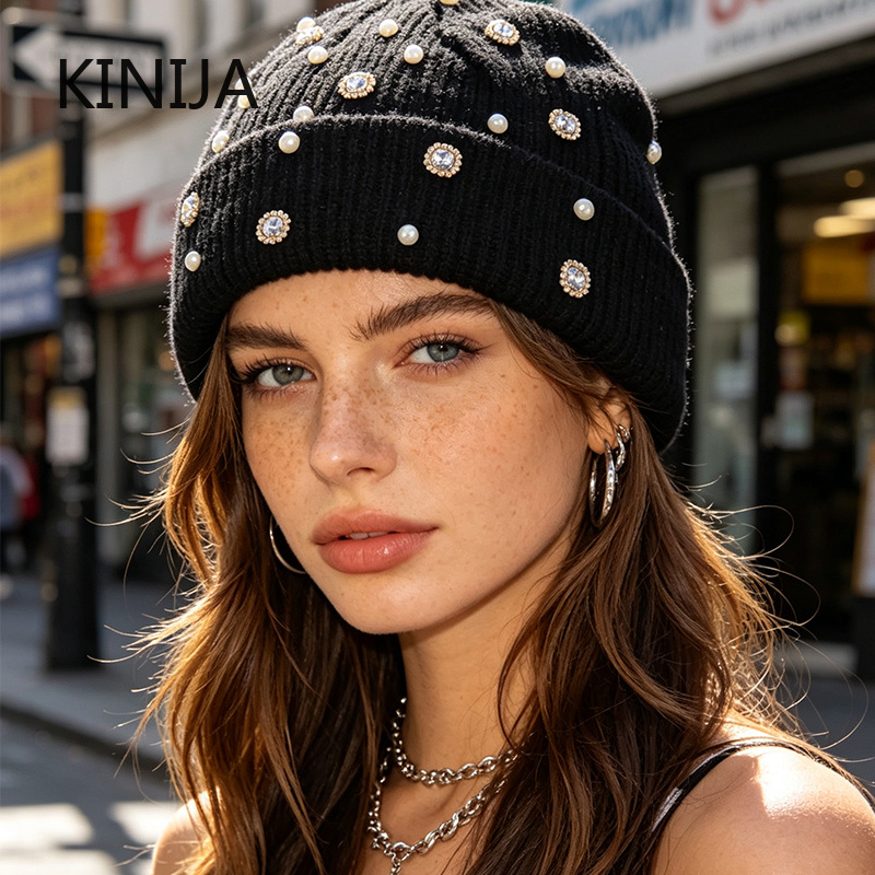 Zimowa czapka beanie z perłami – Beanie Cuffed Knit recenzja i cena
